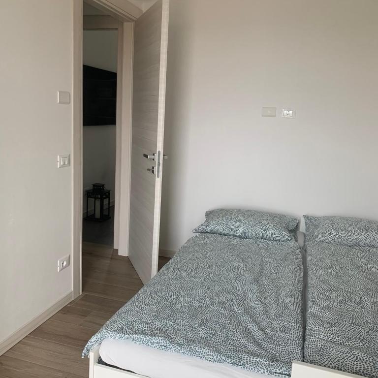 Relax Luxury Sirmio - Elegante Trilocale con Piscina a Sirmione - Appartamento con 2 Camere da Letto - 36