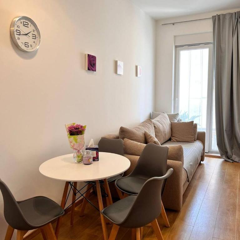 Pretty apartment near the sea! - Apartman sa 1 Spavaćom Sobom - 1