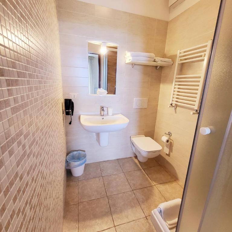B&B Waltanna Airport - Double Room with Private Bathroom - 10