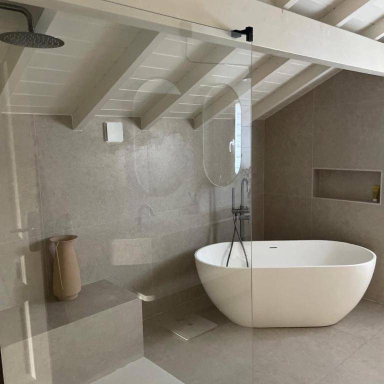 Maison en bois avec piscine chauffée et vue panoramique - Villa 3 Chambres - 17