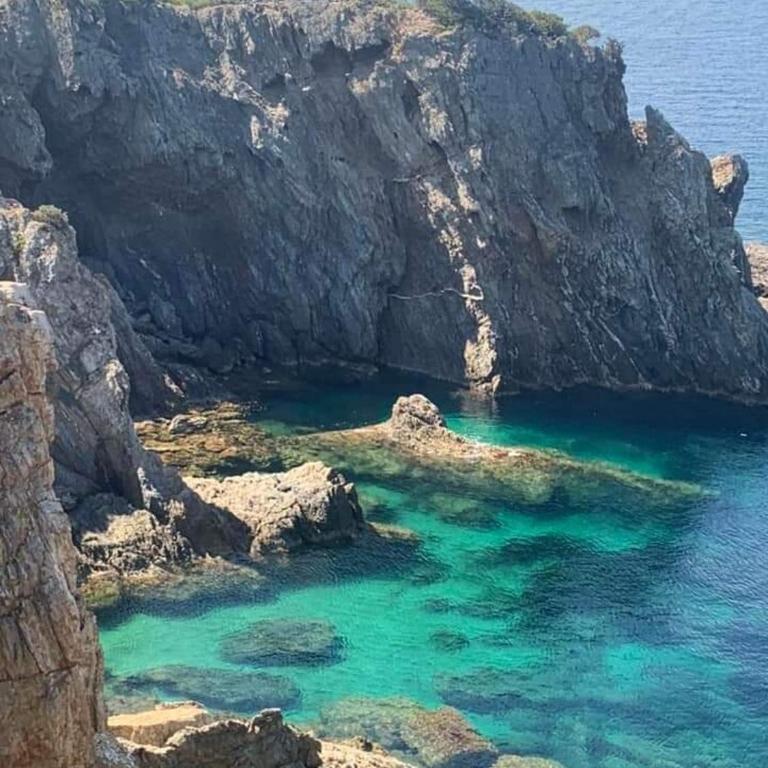 Studio 4 personnes sur la Presqu'île de Giens avec piscine et accès direct sur la plage - Apartment mit 1 Schlafzimmer - 28