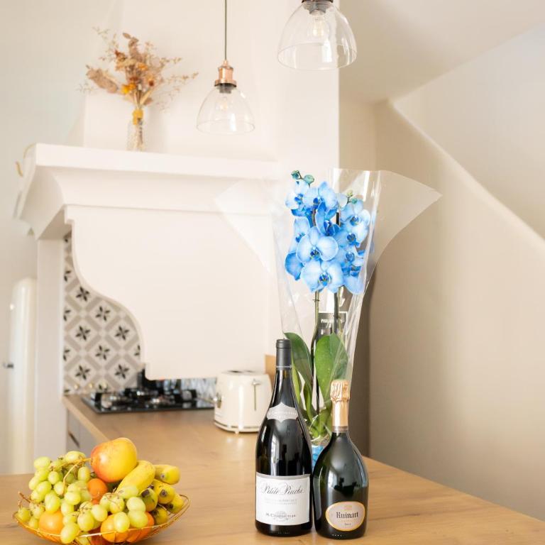 Le domaine de Mika & Nina - Three-Bedroom House - 6