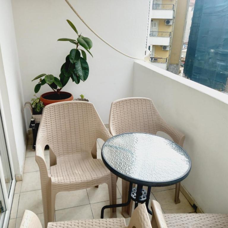 B4 - Apartment - 7