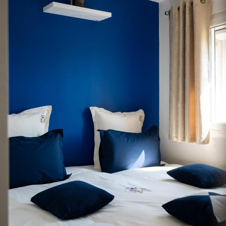 Le domaine de Mika & Nina - Three-Bedroom House - 11