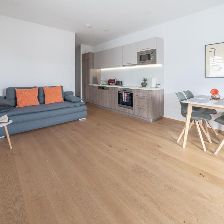 Amaria Downtown Aparthotel Villach - Deluxe Apartment mit Balkon - 5