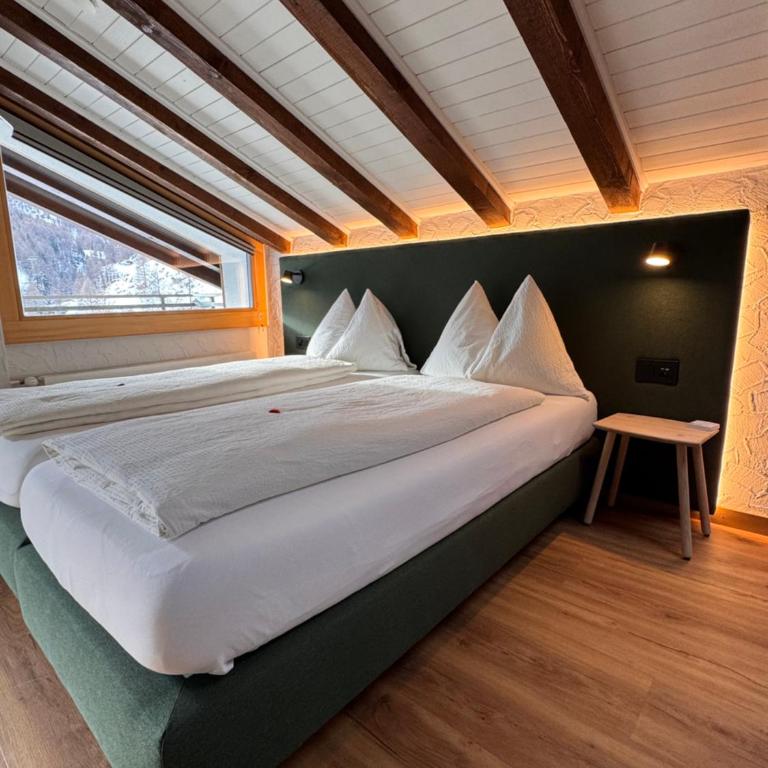 Hotel Plateau Rosa - Suite Julen - 6