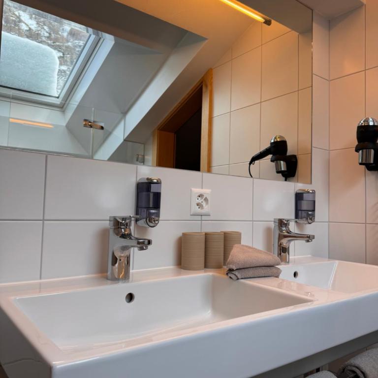 Hotel Plateau Rosa - Suite Julen - 7