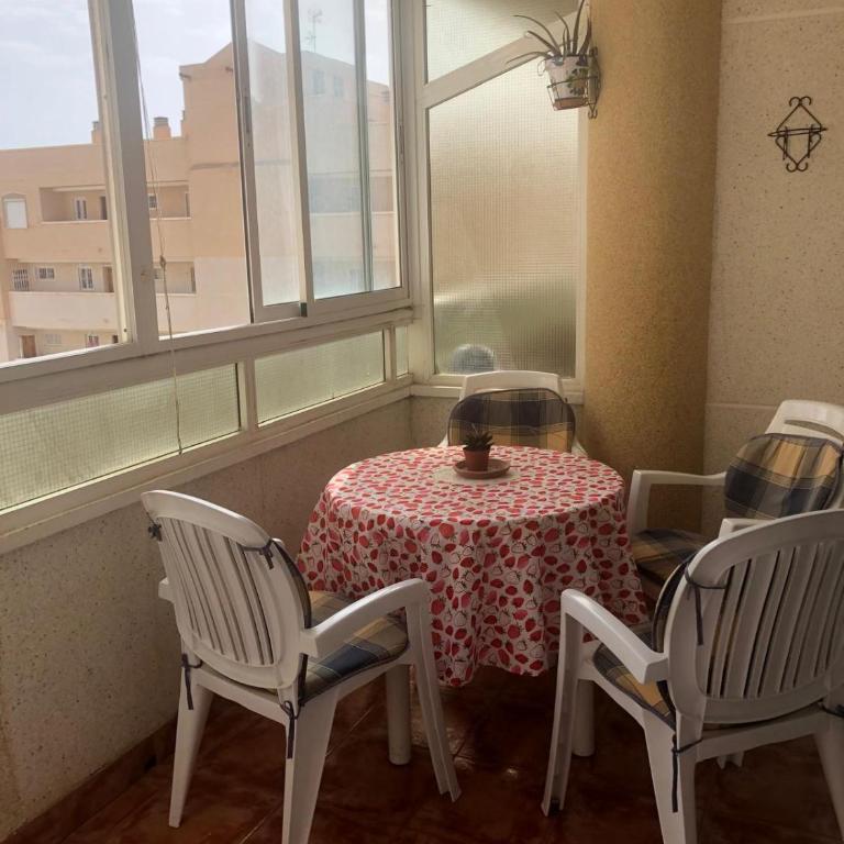 Ferienwohnung in Torrevieja - Two-Bedroom Apartment - 8