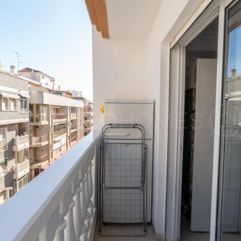 Appartment studio Playa Los Locos 100 meters from the beach - One-Bedroom Apartment - 9