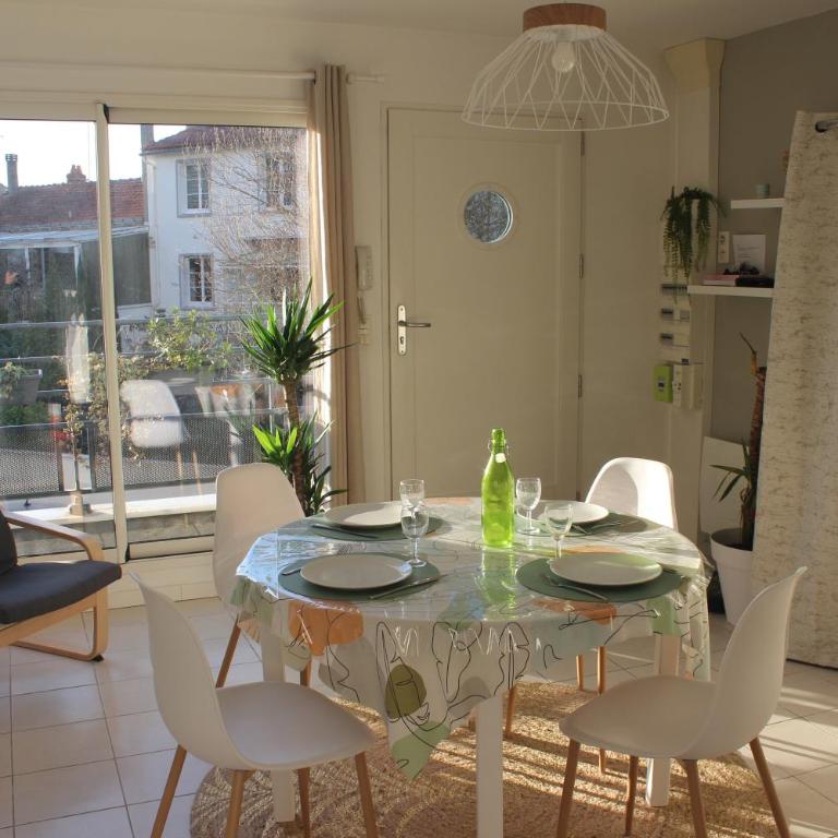 T2 Parking privé , Terrasse, Plancha, 2 Vélos - Apartamento de 1 dormitorio - 6