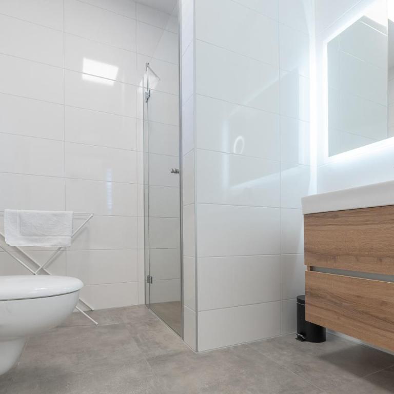 Amaria Downtown Aparthotel Villach - Business-Ferienwohnung mit Garten/Terrasse - 11