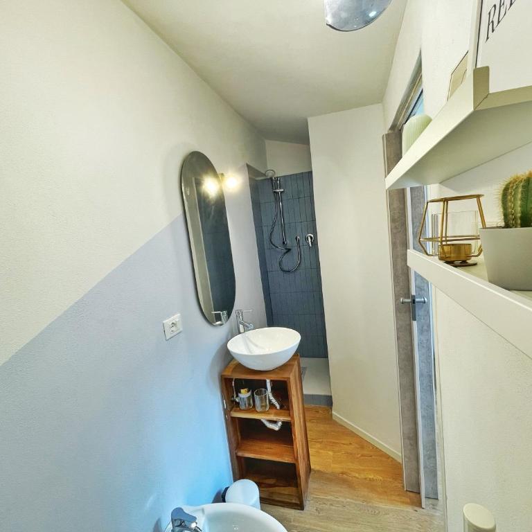 BeHappy 3 ensuite bedrooms Near Rizzoli - Appartamento con 3 Camere da Letto - 15
