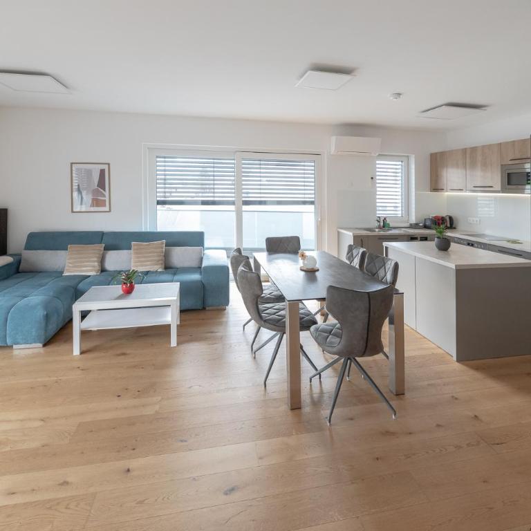 Amaria Downtown Aparthotel Villach - Penthouse-Ferienwohnung mit 360-Grad-Terrasse - 7