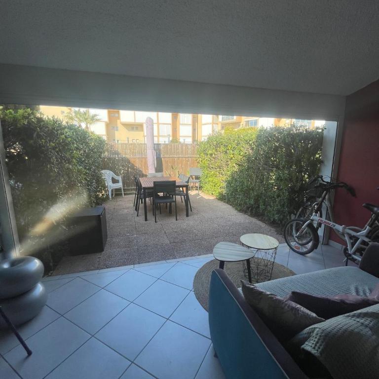 Maisonnette cosy piscine parking - Two-Bedroom Apartment - 12