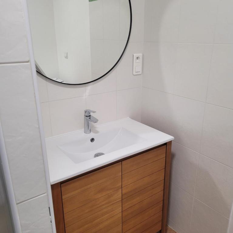 Giens-T2 charme-7m à pied plage - Rez de jardin - Apartment mit 1 Schlafzimmer - 4