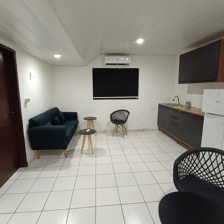 Simple and conveniently located apartment - One-Bedroom Apartment - 1