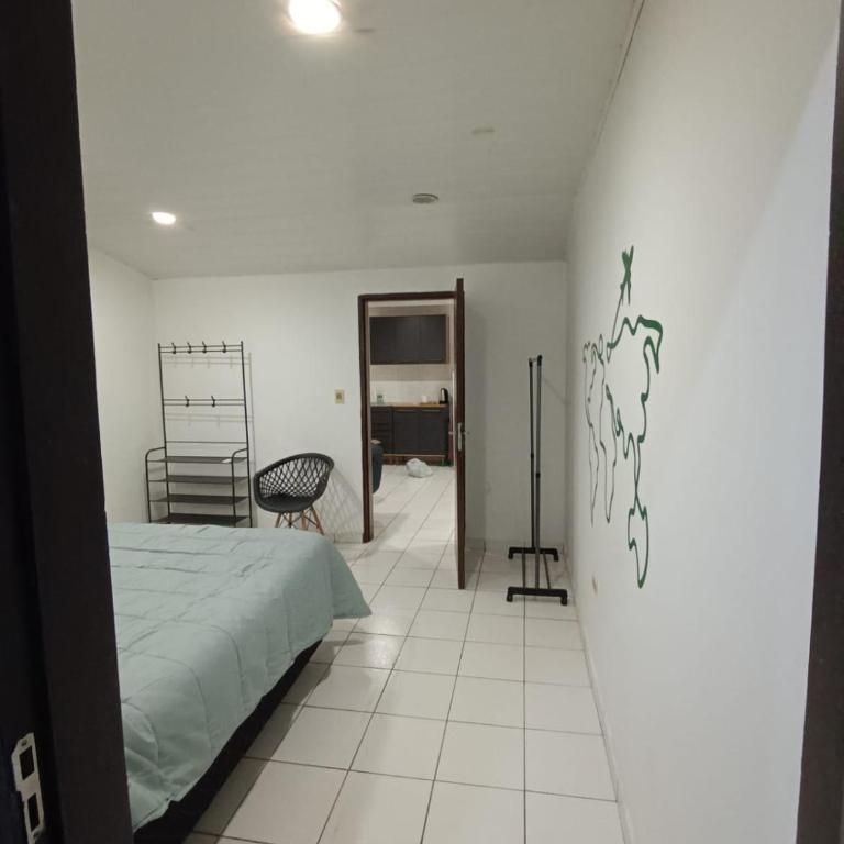 Simple and conveniently located apartment - One-Bedroom Apartment - 14