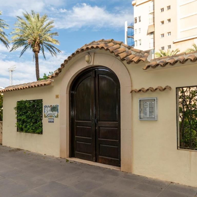 Tu hogar frente del mar - Three-Bedroom Apartment - 8
