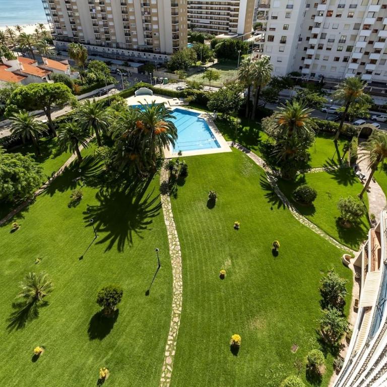 Tu hogar frente del mar - Three-Bedroom Apartment - 17