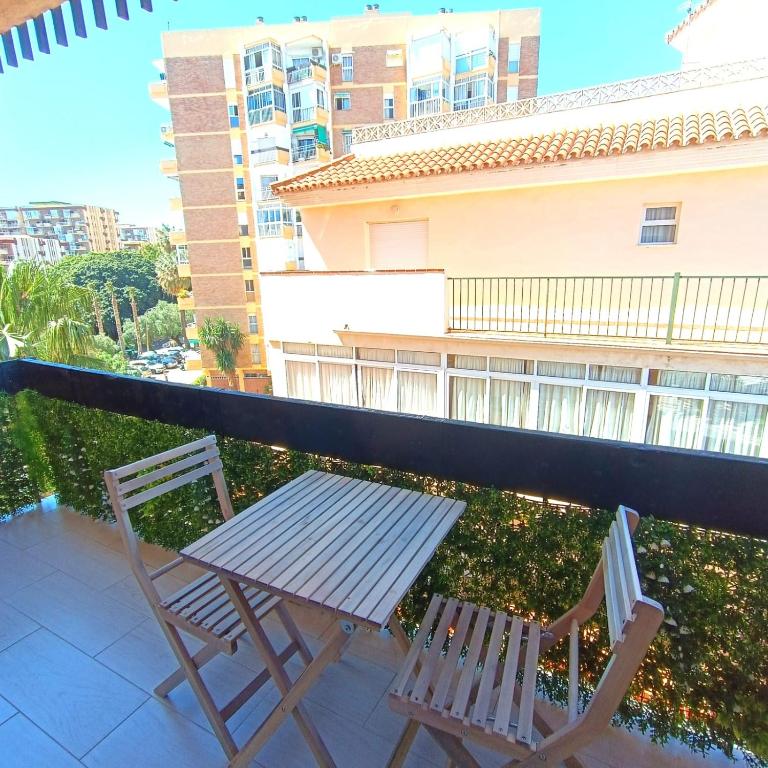 Studio with Pool BENALMADENA - Estudio con balcón - 9