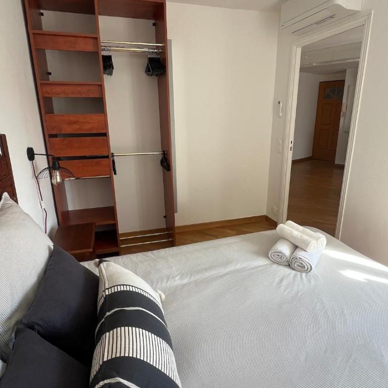 Charming peaceful haven in the Golden Square, air-conditioned - Appartement 2 Chambres - 34