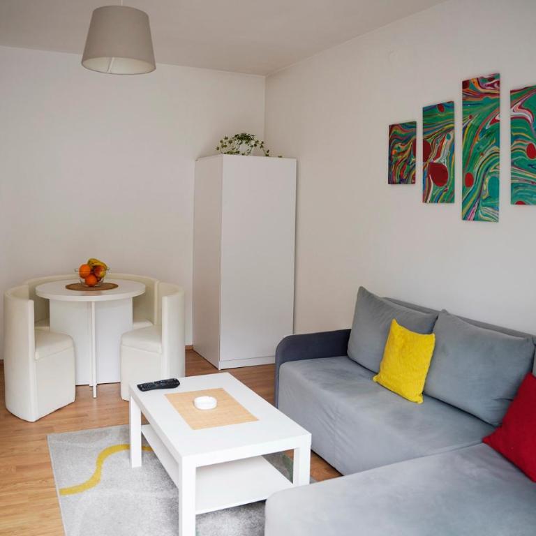 Mia City Center - Apartment Belgrade - One-Bedroom Apartment with Balcony - 16
