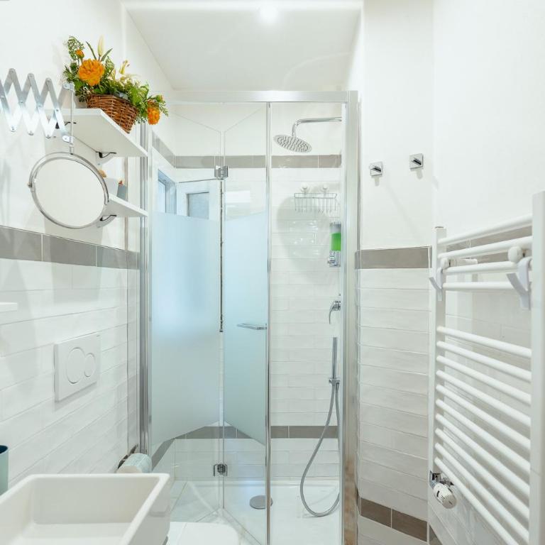 Florence David's Guesthouse Steps from Accademia Gallery - Appartamento con 3 Camere da Letto - 23