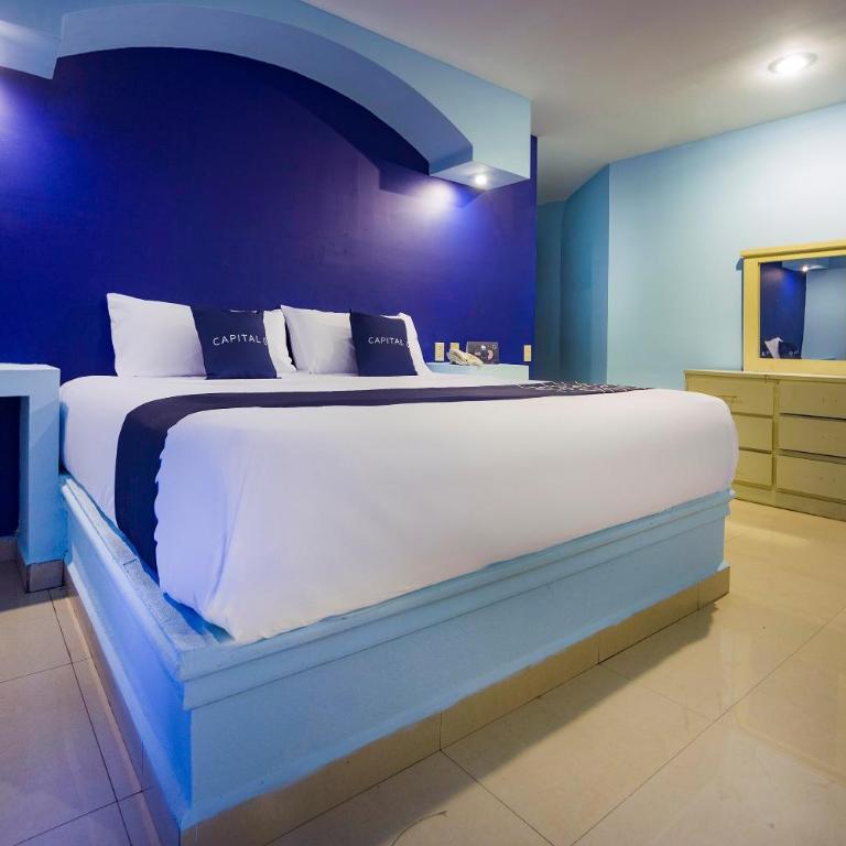 Capital O Hotel Diro, Monterrey - Deluxe double - 1