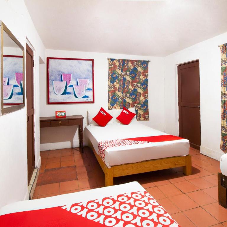 OYO Hotel Brazil,Guadalajara,Estadio Jalisco - Habitación Cuádruple Estándar - 3