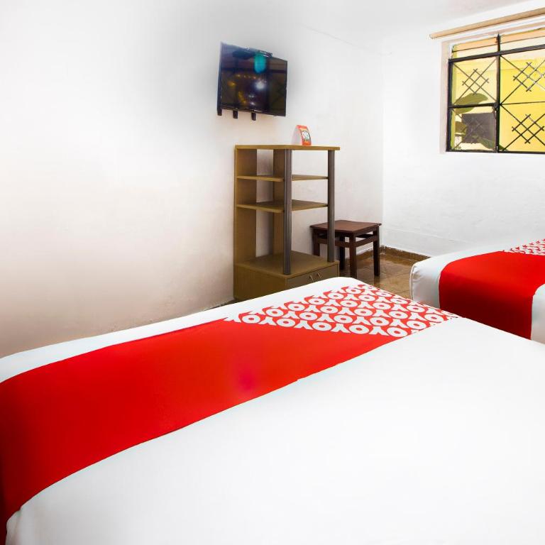 OYO Hotel Brazil,Guadalajara,Estadio Jalisco - Habitación Estándar - 2 camas - 3