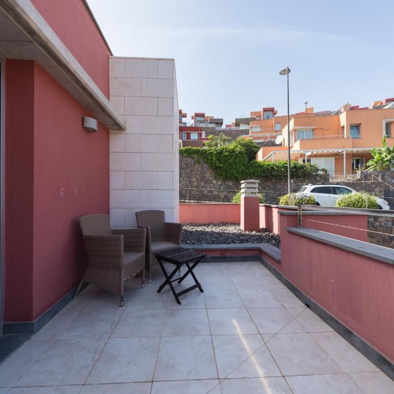 Villa in Maspalomas with Heated Pool & Golf Views - Two-Bedroom Villa - 19