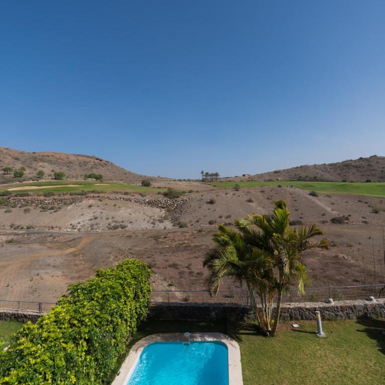 Villa in Maspalomas with Heated Pool & Golf Views - Two-Bedroom Villa - 21