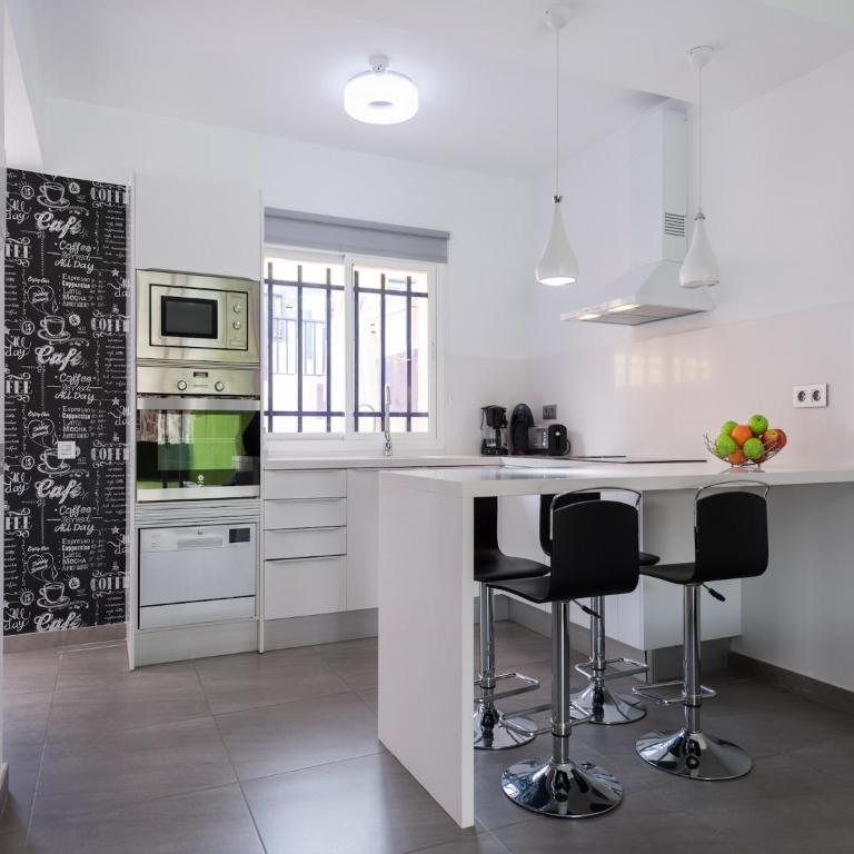 Duplex in Maspalomas near Meloneras Beach - Two-Bedroom Apartment - 9