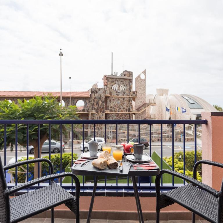Duplex in Maspalomas near Meloneras Beach - Two-Bedroom Apartment - 5
