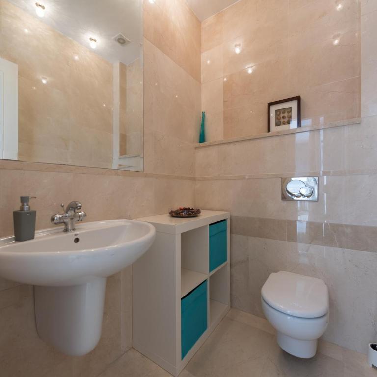 Villa in Anfi Tauro near Beach & Golf - Five-Bedroom Holiday Home - 24