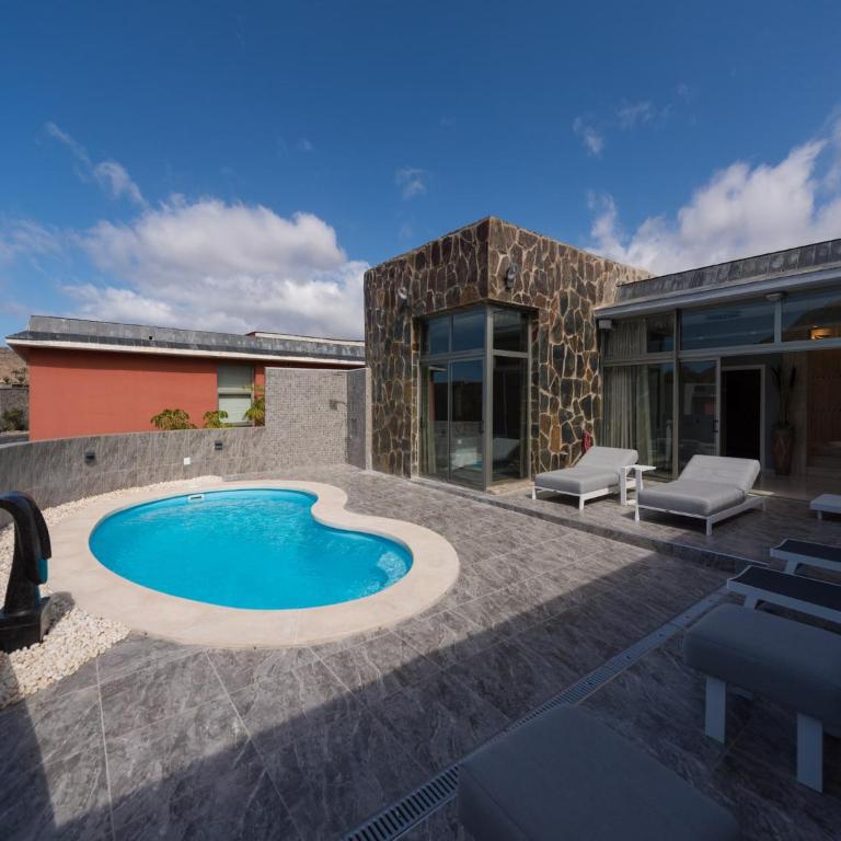 Villa in Anfi Tauro near Beach & Golf - Five-Bedroom Holiday Home - 33