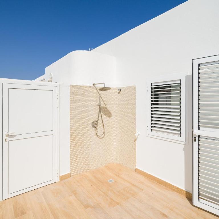 Bungalow in Maspalomas near Golf & Beach - Two-Bedroom Chalet - 23