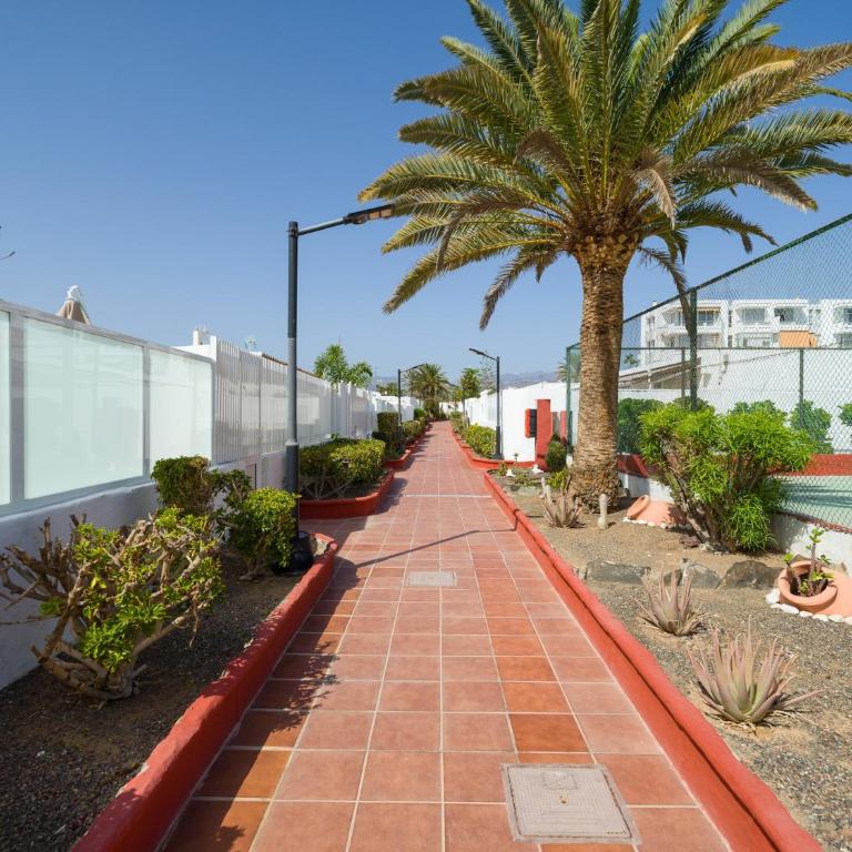 Bungalow in Maspalomas near Golf & Beach - Two-Bedroom Chalet - 31