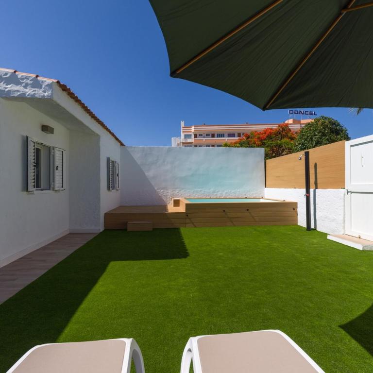 Bungalow near Yumbo & Playa del Inglés Beach - Two-Bedroom Bungalow - 31