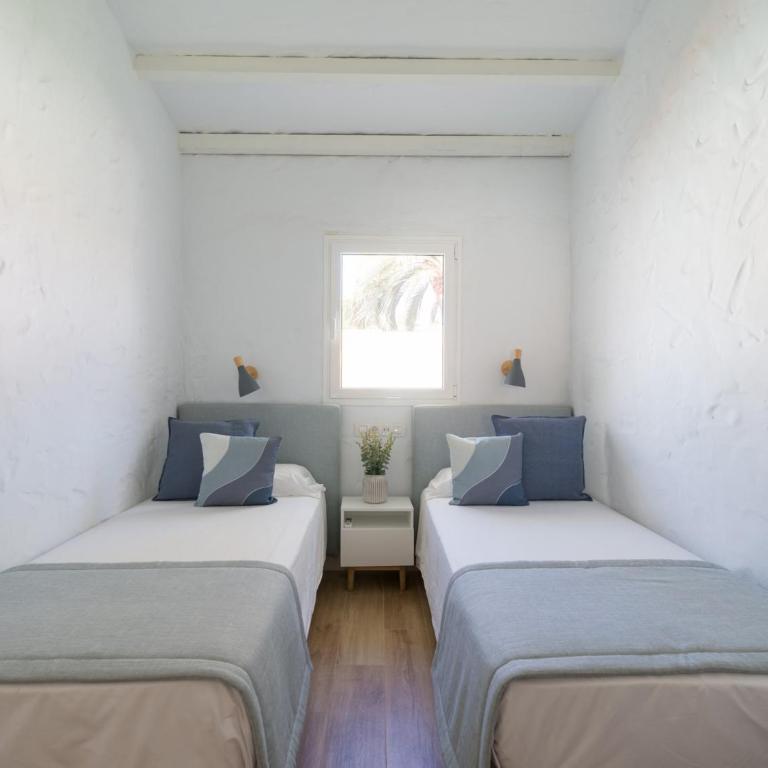 Bungalow near Yumbo & Playa del Inglés Beach - Two-Bedroom Bungalow - 11