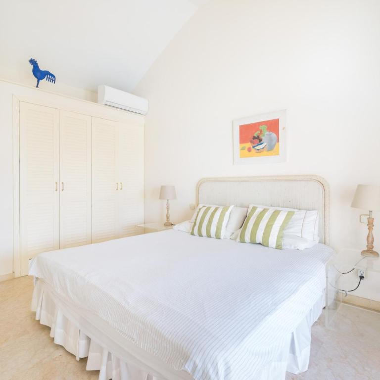 Apartment in Pasito Blanco near Private Beach - Four-Bedroom Vacation Home - 18