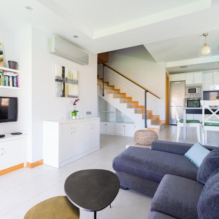 Chalet in Salobre with Private Heated Pool - Two-Bedroom Chalet - 15