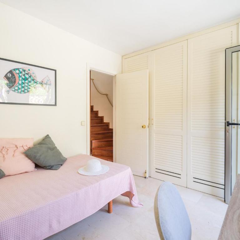 Apartment in Pasito Blanco near Private Beach - Four-Bedroom Vacation Home - 23