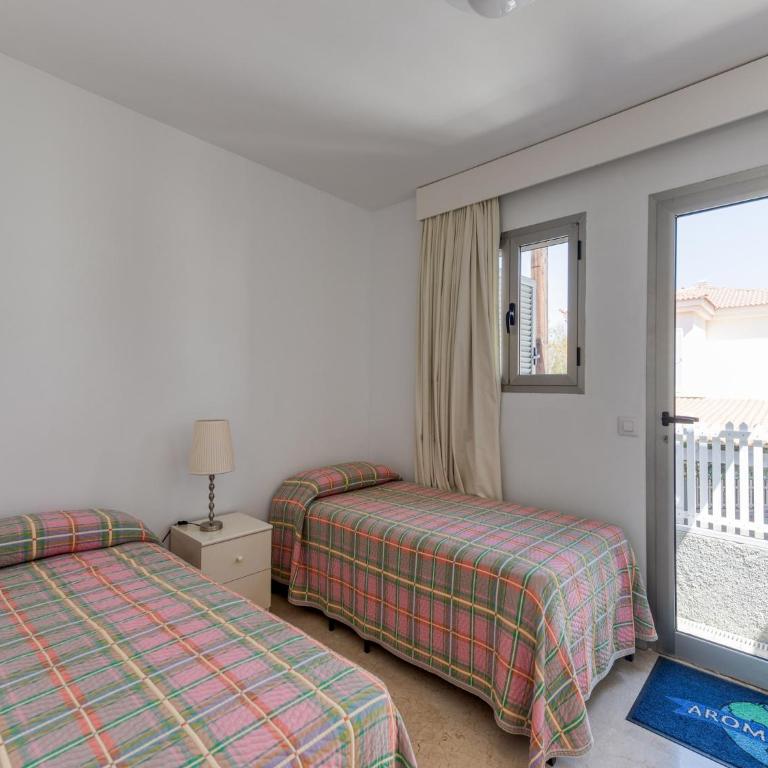 Holiday Home in Spain near the Beach & Marina - Three-Bedroom Vacation Home - 13