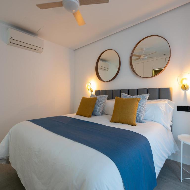 Chalet in Maspalomas with Heated Pool - Three-Bedroom Vacation Home - 3