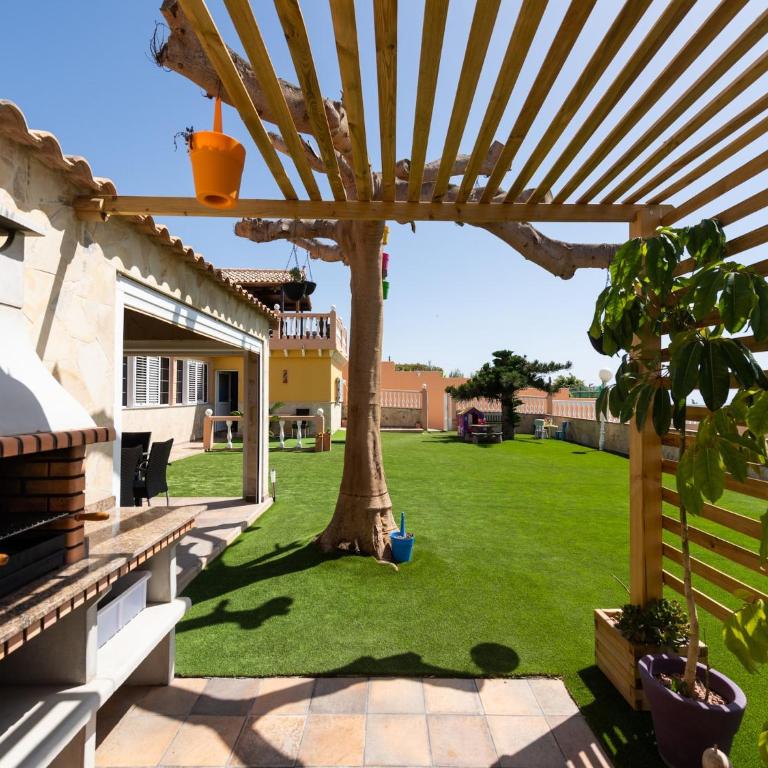 Villa in Maspalomas with Heated Pool & Sports - Superior Chalet - 32