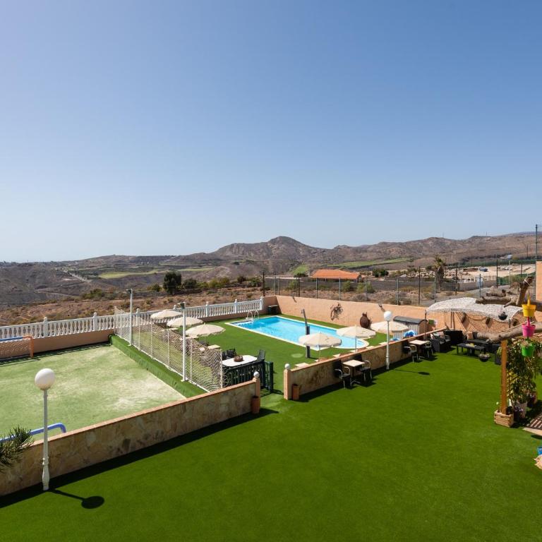 Villa in Maspalomas with Heated Pool & Sports - Superior Chalet - 29