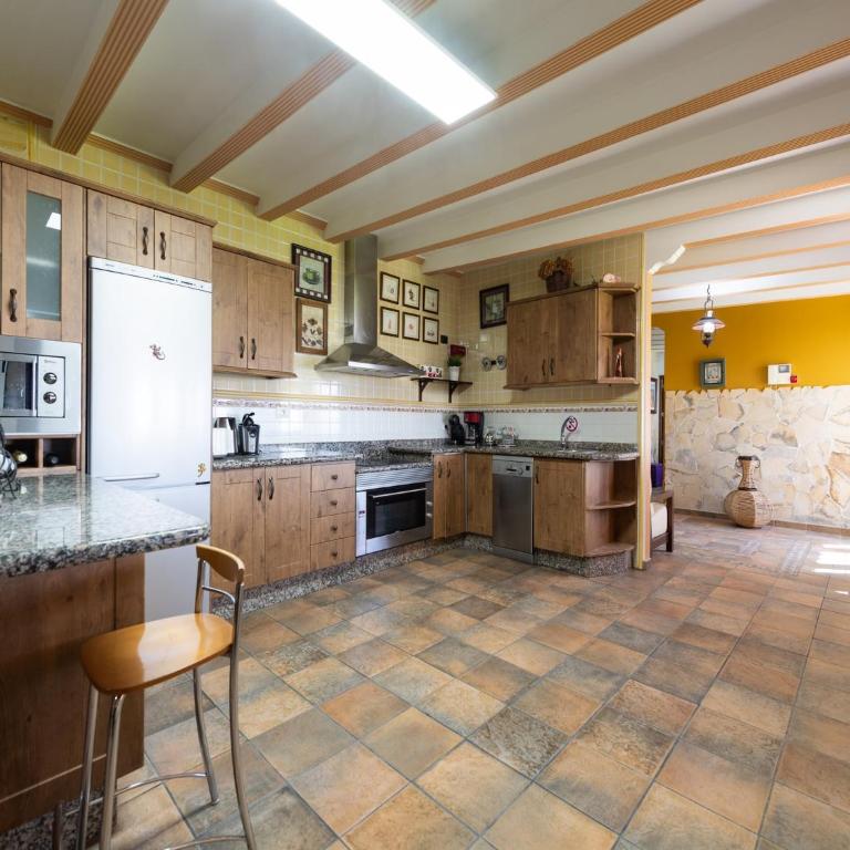 Villa in Maspalomas with Heated Pool & Sports - Superior Chalet - 16