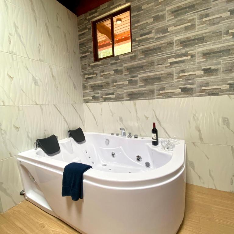 The Lookout Hideaway - Habitación Doble con bañera de hidromasaje - 2