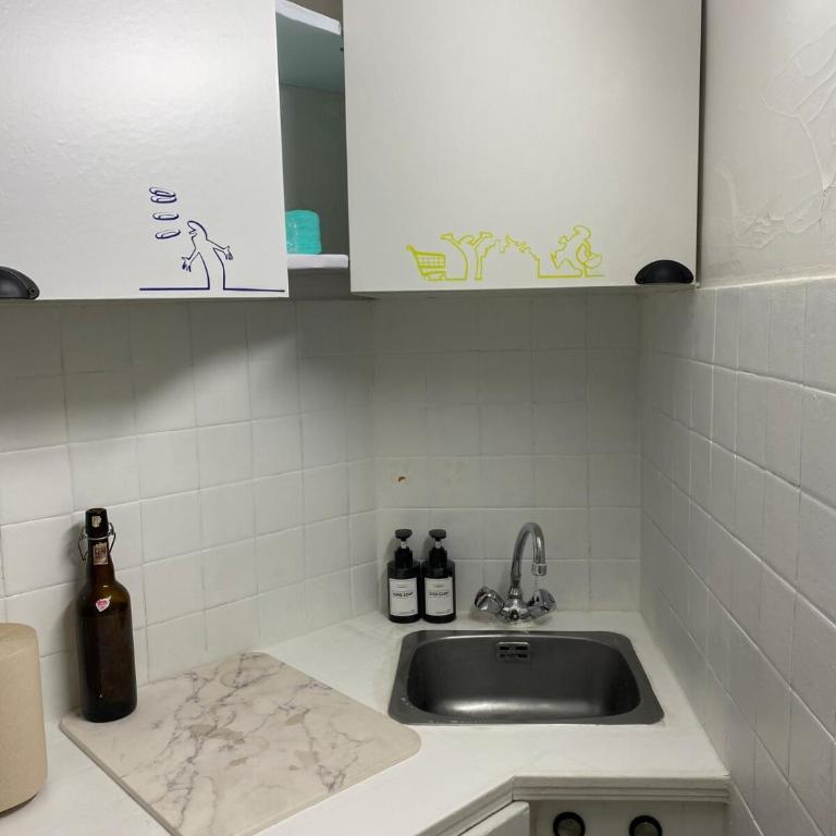 Loge, Studio facing Gare du Nord - Appartement 1 Chambre - 12